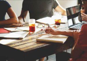 Read more about the article 기업의 성공적인 ESG 구현 사례 연구