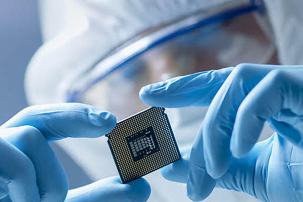 Read more about the article 반도체 산업의 미래는 있는가?