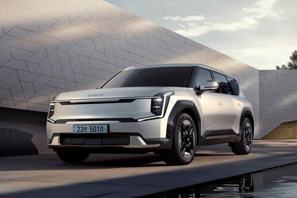 You are currently viewing 기아 ‘The Kia EV9’ 출시…국내 최초 3열 대형 전동화 SUV