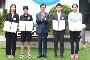 Read more about the article 최민정 쇼트트랙, 지소연 축구, 안바울 유도, 신유빈 탁구 ‘경기홍보대사’ 위촉