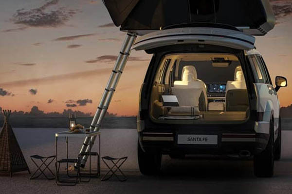 Read more about the article 중형 SUV ‘디 올 뉴 싼타페’ 디자인 최초 공개…H라이트 존재감 드러내