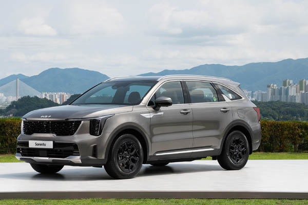 You are currently viewing 중형 SUV 3년 연속 1위, 신형 ‘쏘렌토’ 가격은?