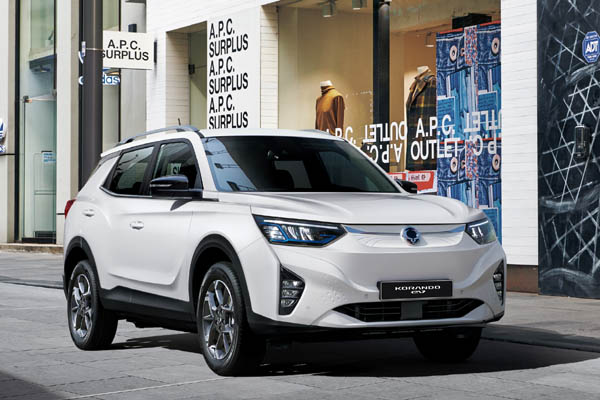 You are currently viewing KG 모빌리티 준중형 SUV 전기차 코란도 EV 출시