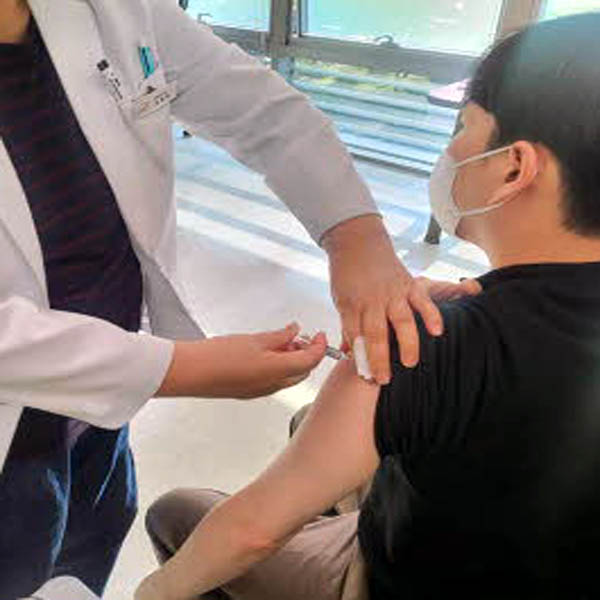 Read more about the article 독감, 인플루엔자, 감염성 호흡기질환은 어떤 질병인가요?